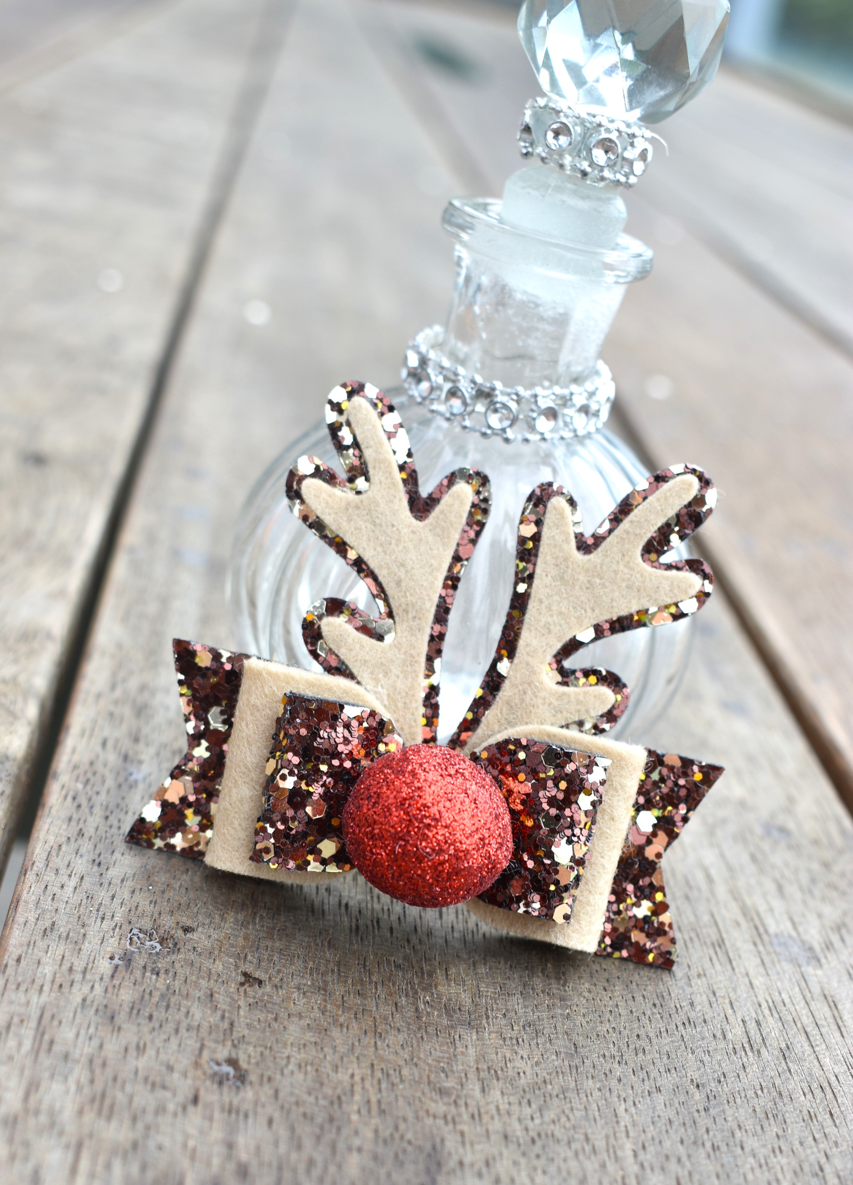 Large Reindeer Antler Bow - brown & red