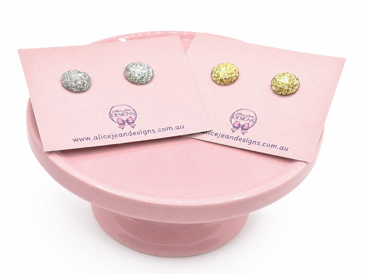 Round gold resin stud earrings